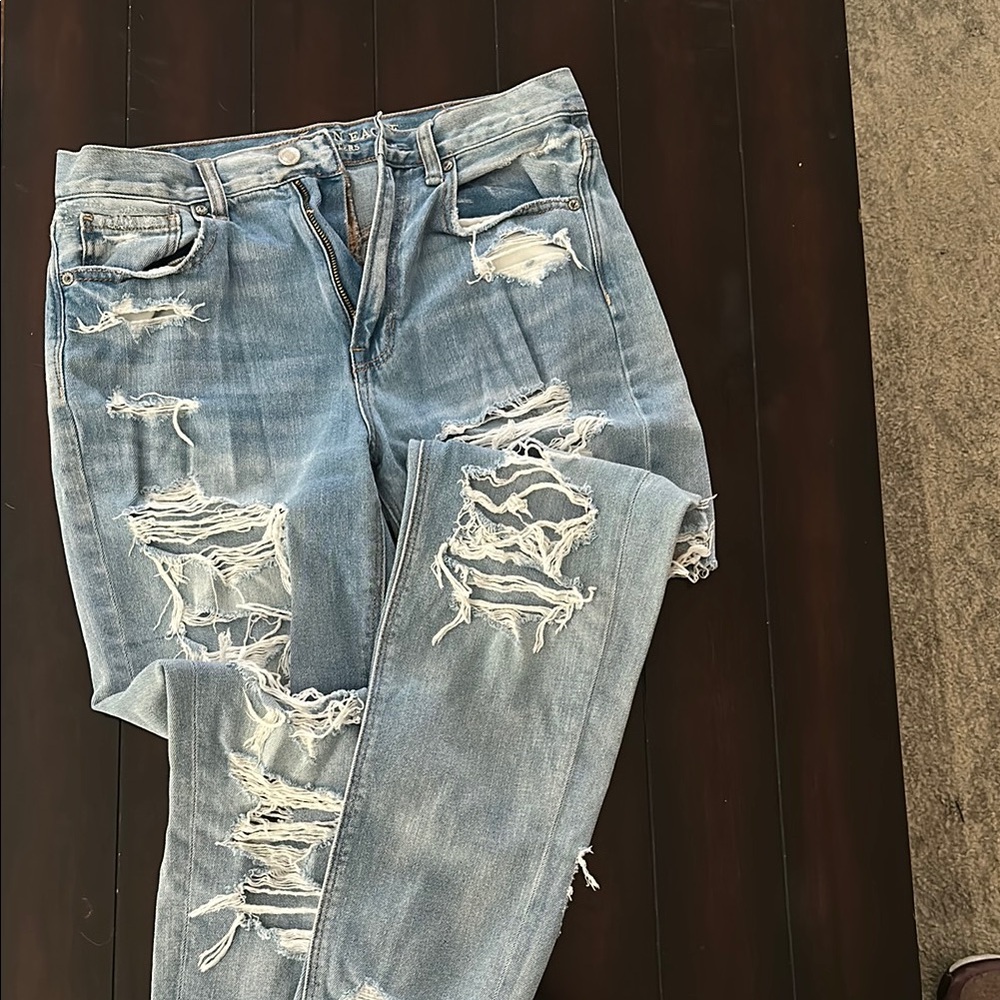 Stylish Blue Distressed Women's Jeans